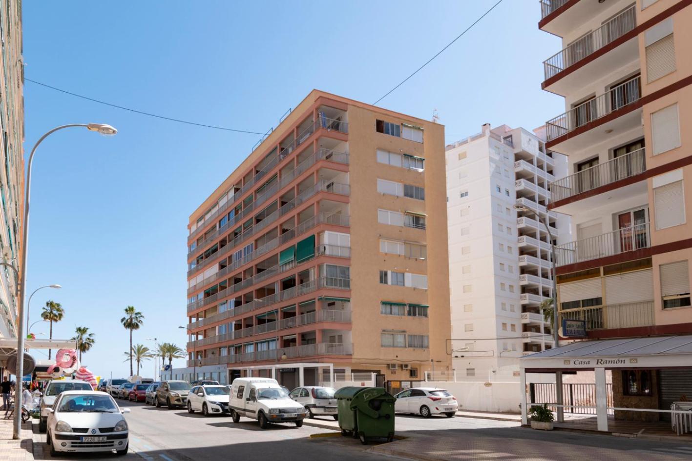 Estrella, 2º-10 Apartment Кулера Екстериор снимка